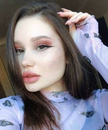 Анкета проститутки Александра - город Острог, 20 лет, №995