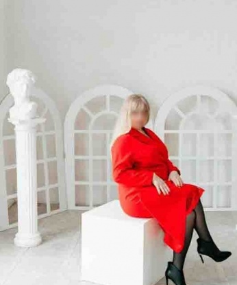 Анкета проститутки Валюша - город Острог, 35 лет, №10818